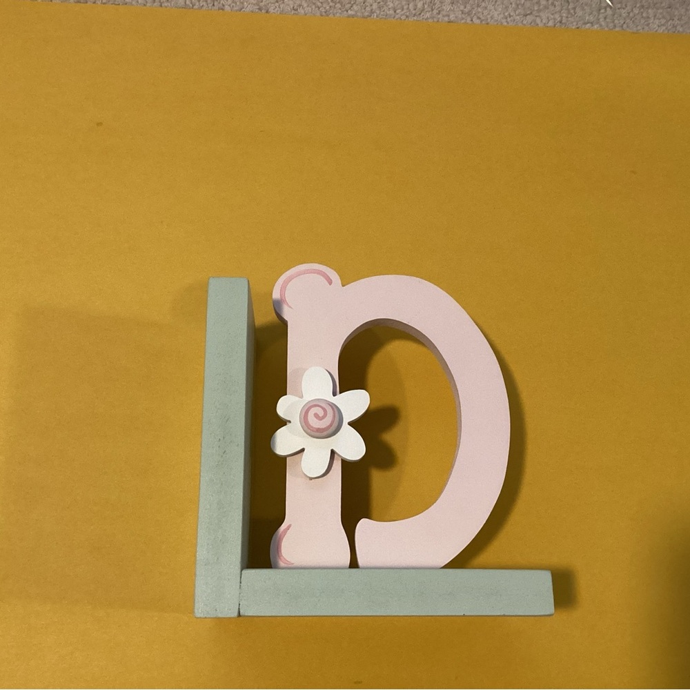 Children’s Bookends - Picture 3 of 9